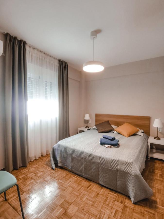 Tip Top Apartment Халкида Экстерьер фото